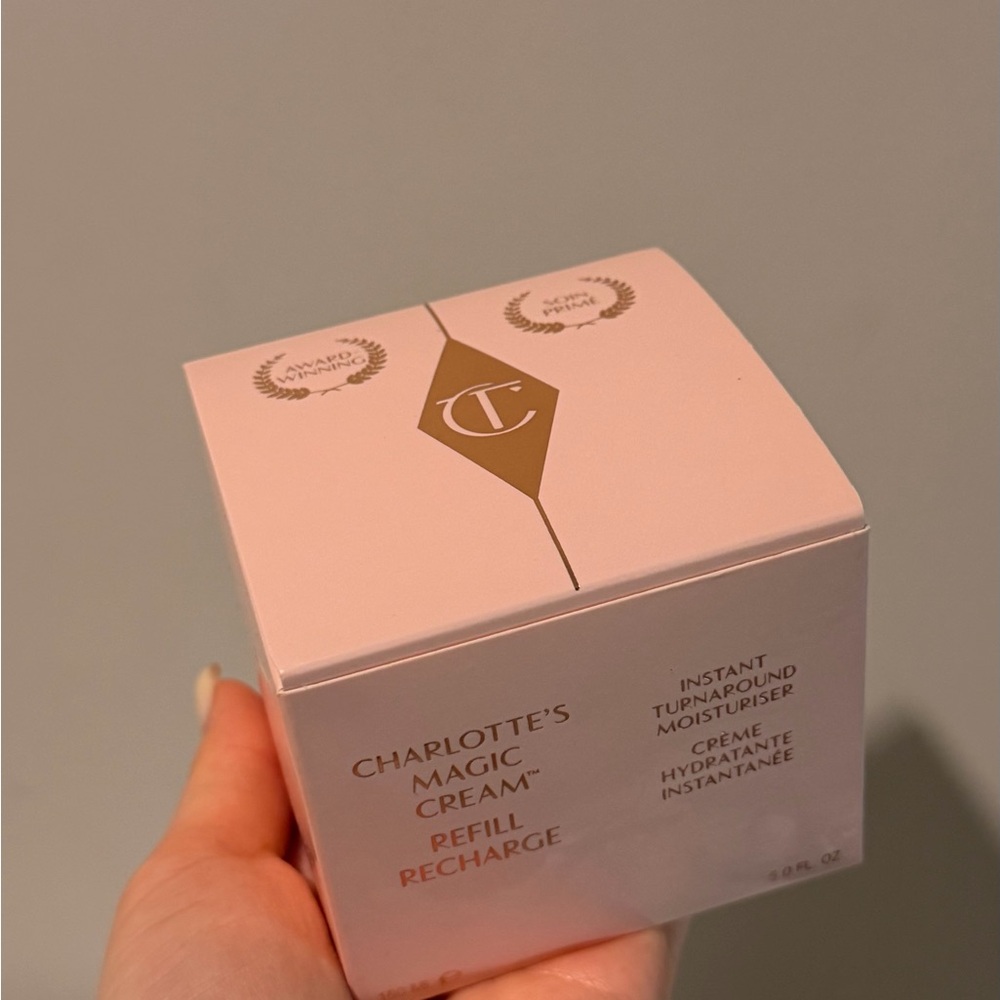 Charlotte Tilbury Pink & Gold Magic Cream Refill Box